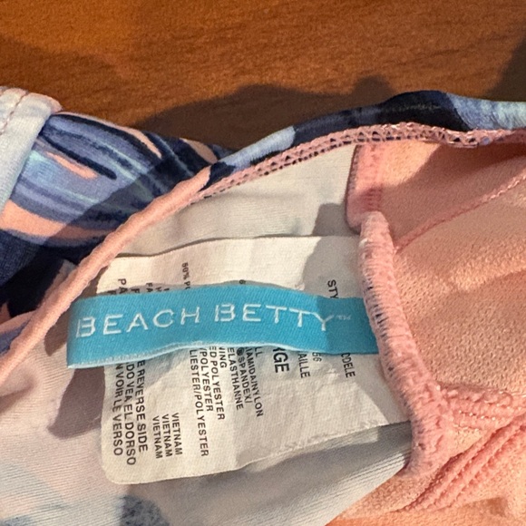 3 Beach Betty One-Piece Cut-Out Swimsuits - Picture 7 of 7